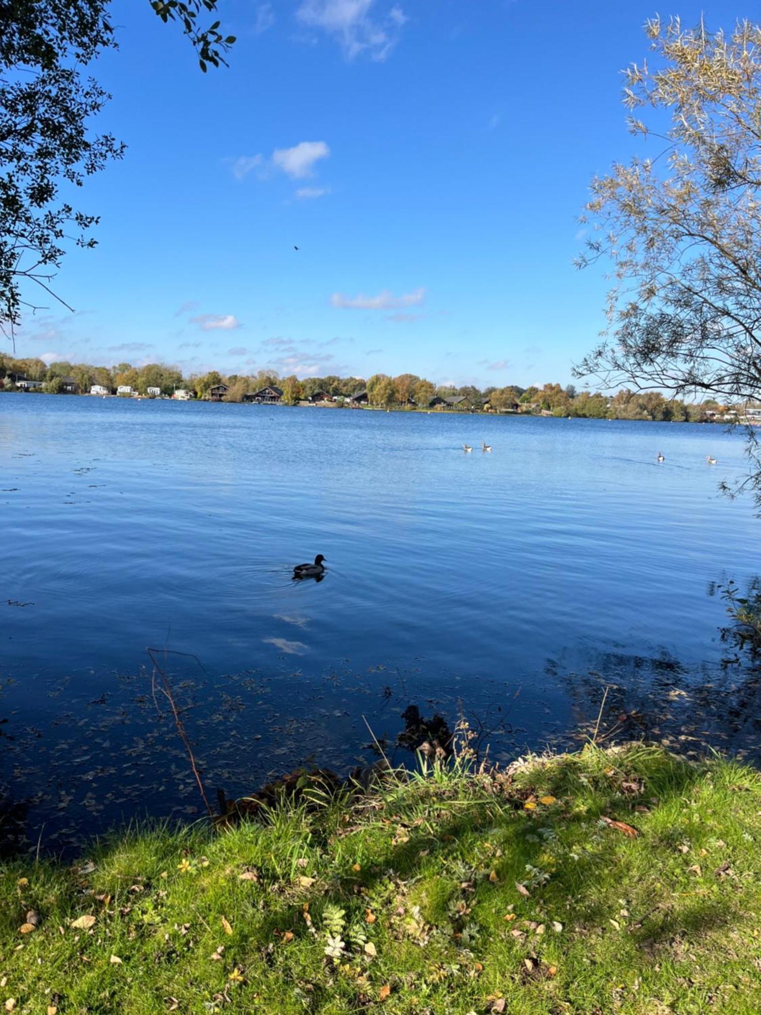 Calypso Hot Tub Breaks Tattershall Lakes Pet Friendly Villa Exterior photo